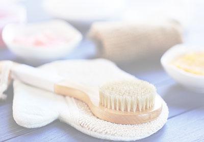 Pregnancy Stretch Marks: 11 Safe Ways To Heal After Giving Birth - Mustela USA - 1