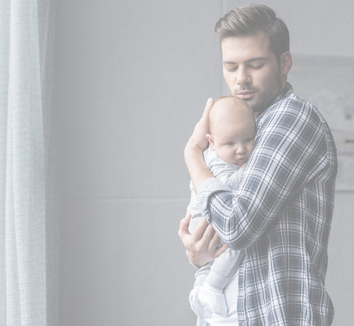 Dad trying to figure out why baby won't nap - Mustela USA - 1