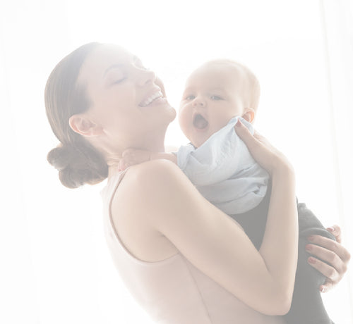 how to hold a baby - Mustela USA - 1