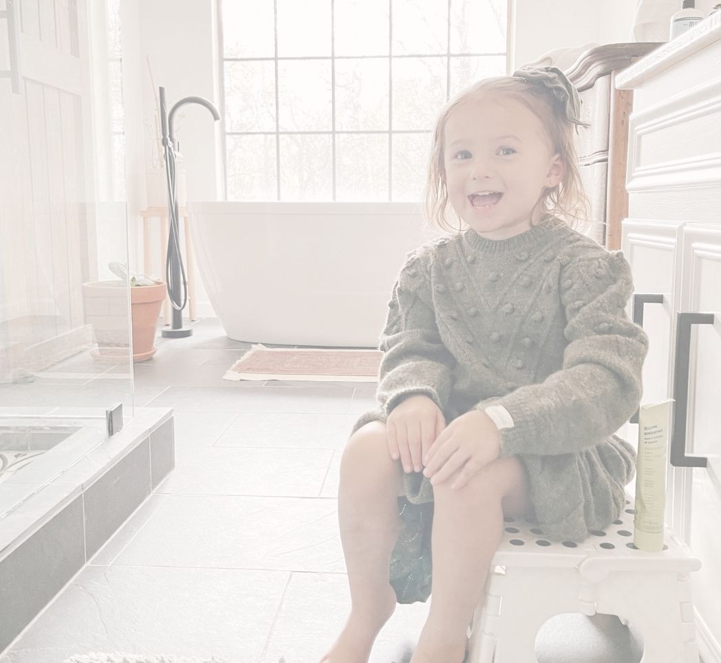 When to Start Potty Training: 9 Signs of Potty Training Readiness in Your  Toddler