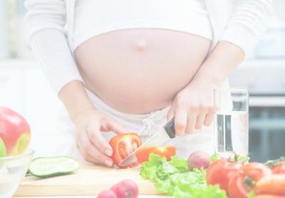 what to eat when pregnant - Mustela USA - 1
