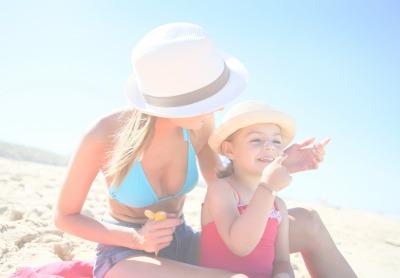 Mineral vs. Chemical Sunscreen: Know The Difference! - Mustela USA - 1
