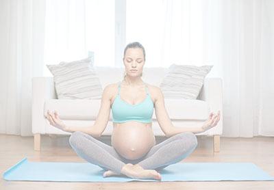 Pregnancy Meditation: De-Stress With These 7 Tips - Mustela USA - 1