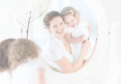 Baby Perfume: Safety Tips Plus Expert Answers To Commonly Asked Questions - Mustela USA - 1