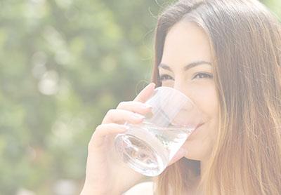 5 Tips For Drinking All The Water You Need While Pregnant