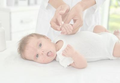 natural eczema treatment - Mustela USA - 1