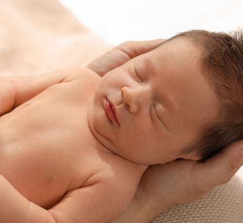 newborn hair - Mustela USA - 1