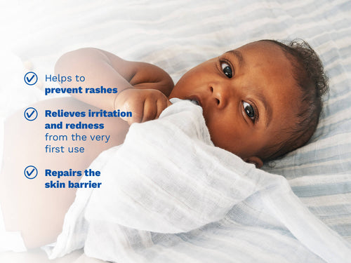 Baby wrapped in a white muslin cloth with text highlighting benefits: prevents rashes, relieves irritation, repairs skin barrier. - Mustela USA - 2